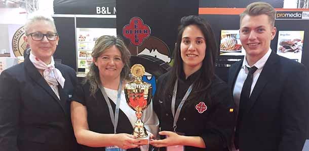 BEHER-y-premio-IFFA.jpg