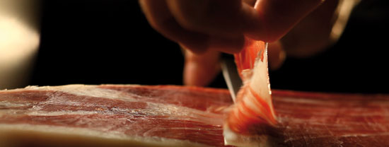 Corte de jamón ibérico puro de bellota