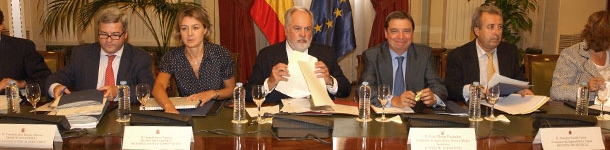 Miguel Arias Cañete presenta a las CCAA y al sector las líneas generales de modificación de la norma de calidad para el ibérico