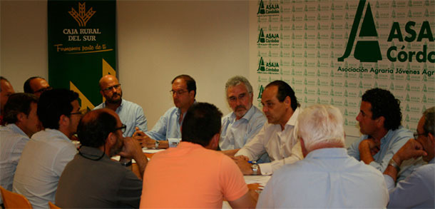 ASAJA Córdoba ha celebrado reunión de su sectorial del cerdo ibérico