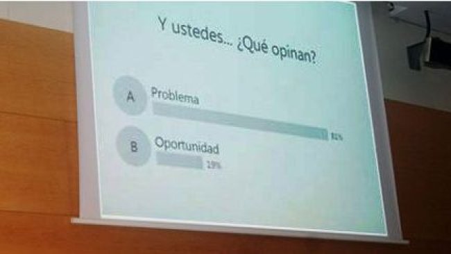 Kiko Abenia durante su presentación sobre la Peste Porcina (crédito: Interempresas Media)
