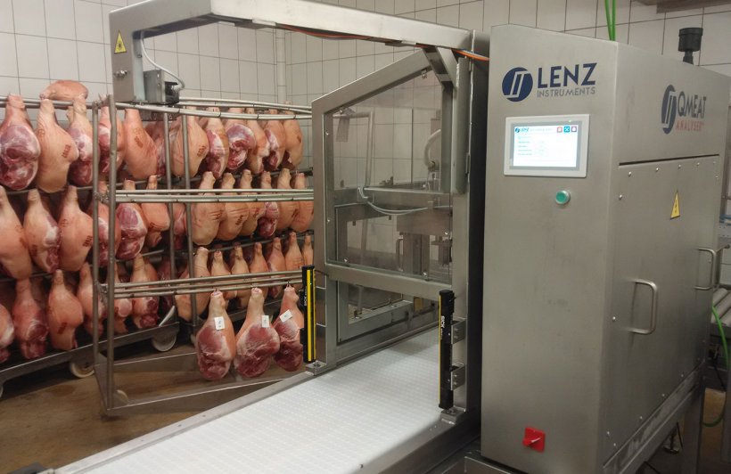 Imagen 2. Q-Meat Analyzer instalada en l&iacute;nea de producci&oacute;n de Espu&ntilde;a.
