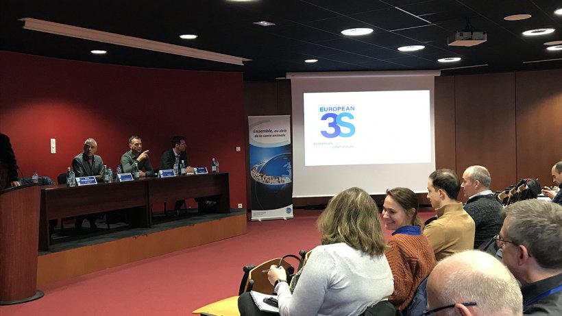 Primer European Streptococcus Suis Symposium de Ceva.
