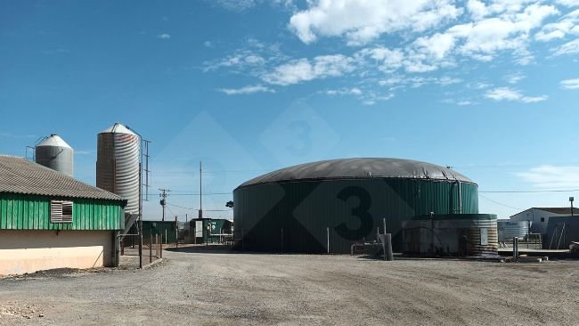 Planta de producción de biogás mediante codigestión.