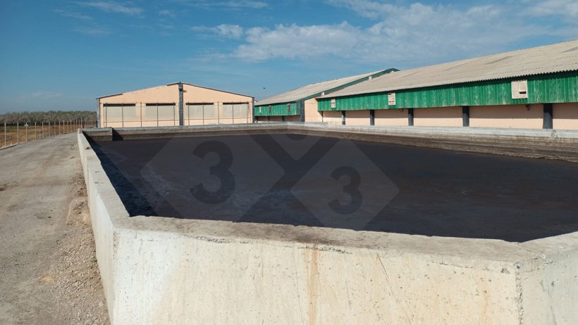 Bassin de stockage du digestat.
