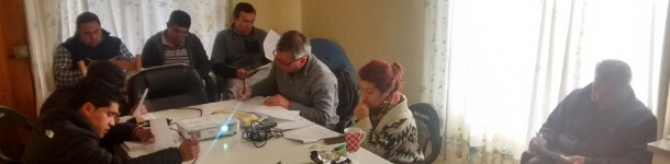 Realizaci&oacute;n de cursos espec&iacute;ficos para equipos de  1