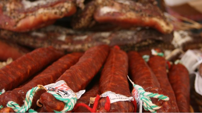 Productos c&aacute;rnicos crudos-curados
