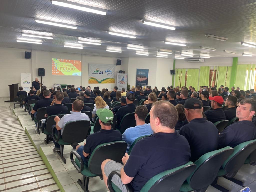 Figura 1:&nbsp;Agroceres PIC e Cooper A1 promovem Semin&aacute;rio T&eacute;cnico. Fonte: Agroceres PIC.&nbsp;
