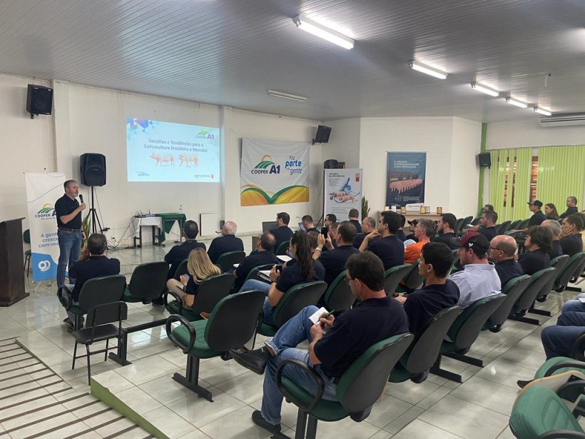 Figura 2:&nbsp;Agroceres PIC e Cooper A1 promovem Semin&aacute;rio T&eacute;cnico. Fonte: Agroceres PIC.&nbsp;
