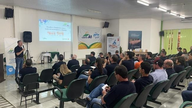 Figura 2: Agroceres PIC e Cooper A1 promovem Seminário Técnico. Fonte: Agroceres PIC. 