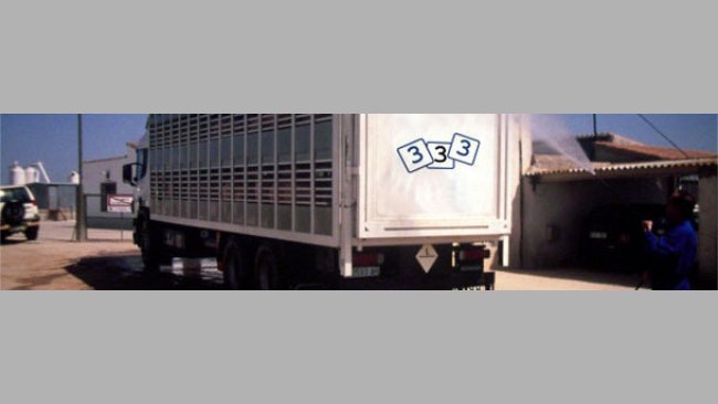 Desinfektion eines Viehtransporters