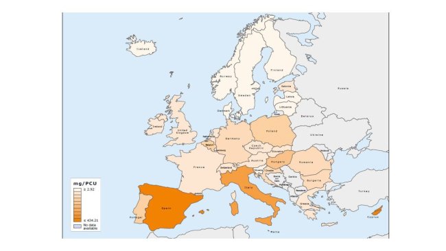 Geografische Verteilung der Gesamtabgabemengen von Antibiotika für Lebensmittel liefernde Tiere im Jahr 2015, in mg/PCU
