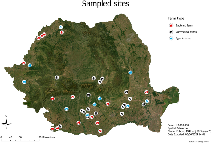 Locali dei campionamenti degli insetti in corrispondenza ad allevamenti risultati positivi alla PSA. I punti in rosso sono aziende famigliari, in nero piccoli allevamenti e in blu grandi allevamenti.
