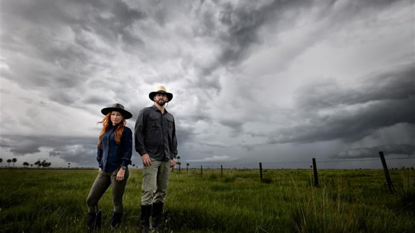 Michelle Michael y Brandon Whitworth, documentalistas de Un mundo sin vacas
