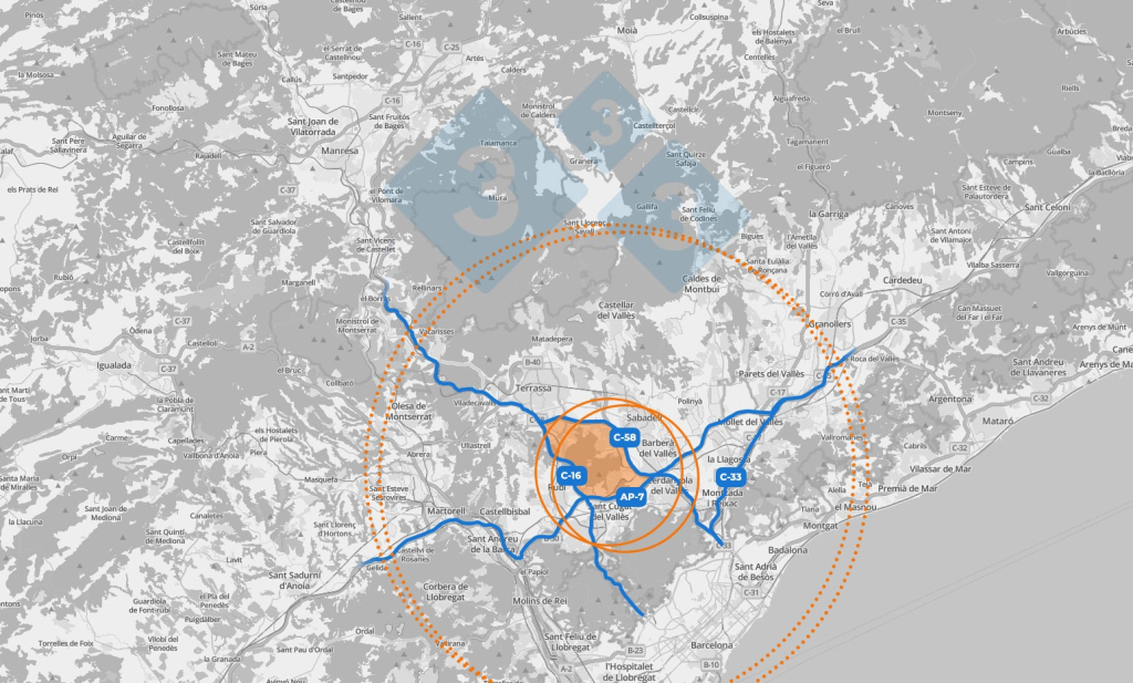 Zona core, en naranja, delimitada por las las autopistas AP7, C58 y C16. Los círculos indican la zona de 6 y de 20km.