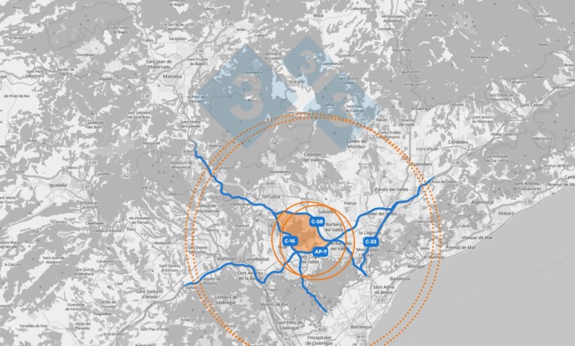 Zona core, en naranja, delimitada por las las autopistas AP7, C58 y C16. Los círculos indican la zona de 6 y de 20km.