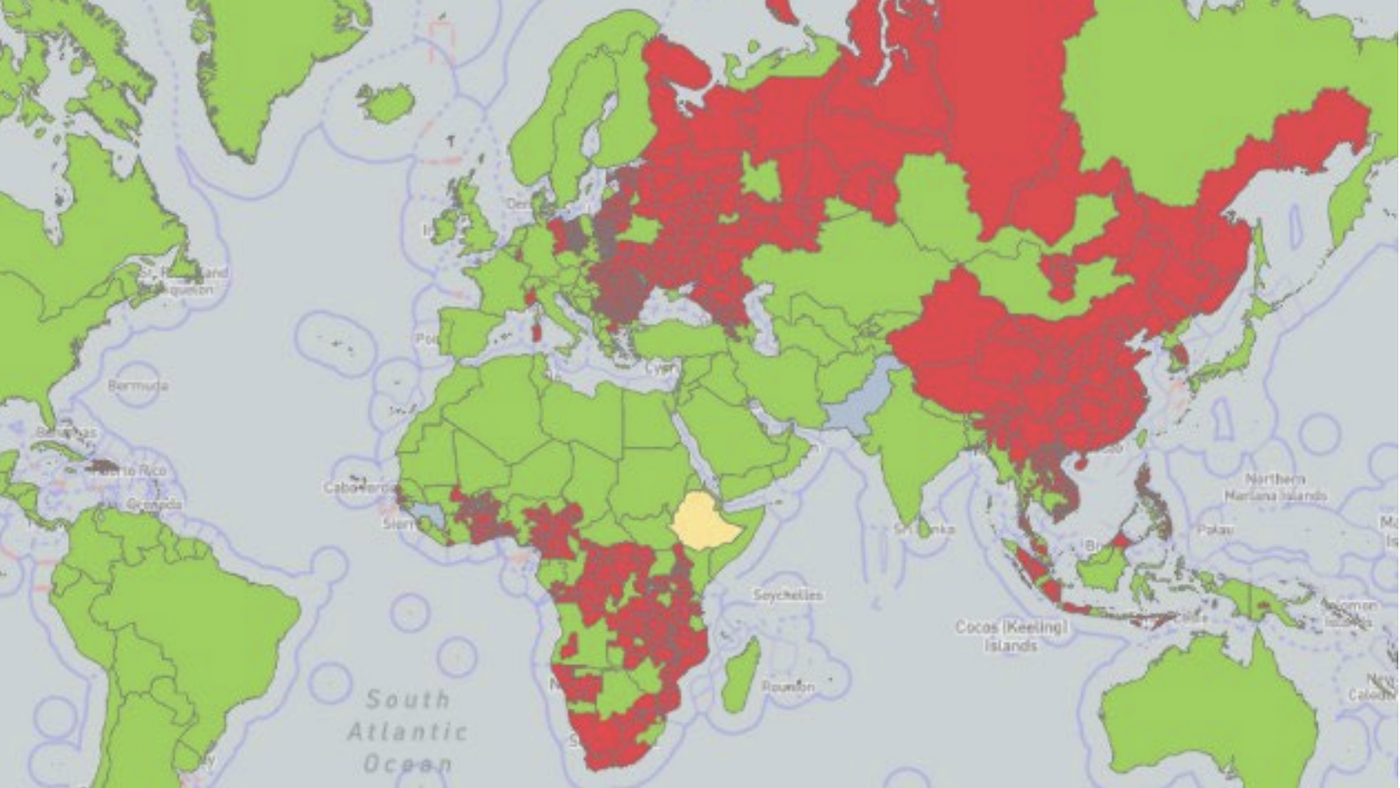 Global cumulative distribution of African swine fever since 2005. Infected areas (reported at least<br />
once) are shown in red, suspected areas in yellow, and free areas in green. Source: WOAH.
