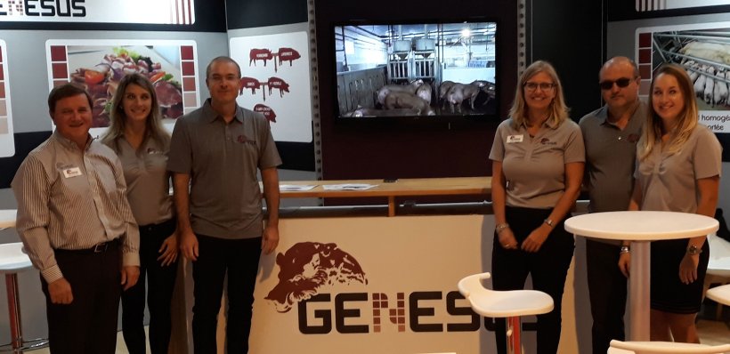 From left: Bob Kemp, Aur&eacute;lie Tr&eacute;maudant (Administration), Philippe Malletroit (Manager, sales, technical service), Helena Echberg, Philippe Eonnet (Sales, technical service), Valerie Peyrous (Sales, technical service)
