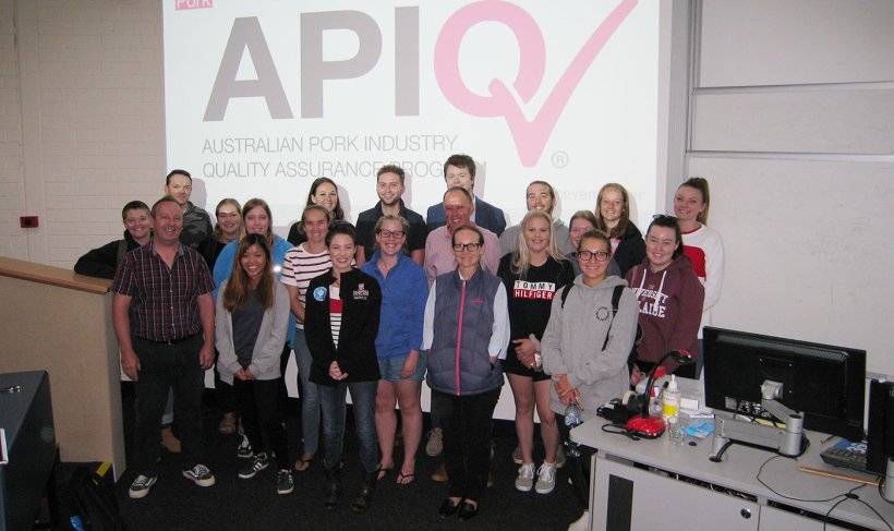 Participants at the 2019 Roseworthy course after the APIQ session delivered by APL.