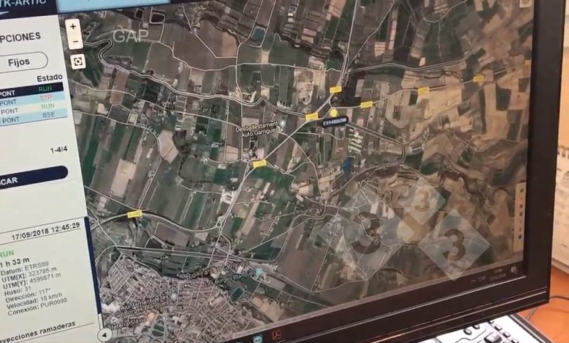 Figure&nbsp;1. Monitoring and control of farm collection, transport, and agricultural application logistics using geographic information systems. Photo courtesy of GAP&nbsp;(Gesti&oacute; Agroramadera de Ponent SCCL).

