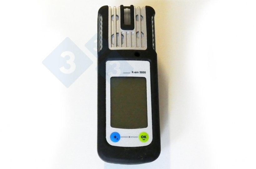 Instrumento port&aacute;til para a detec&ccedil;&atilde;o da concentra&ccedil;&atilde;o de gases nocivos.
