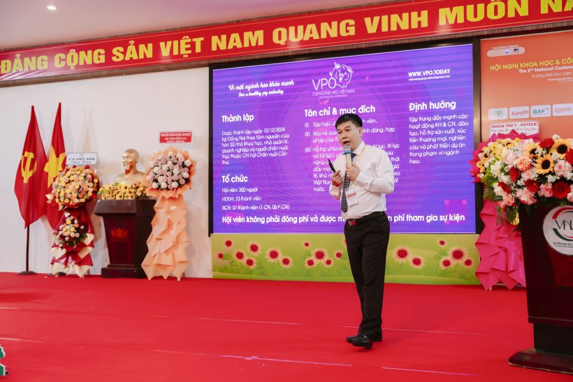  PGS.TS Đỗ V&otilde; Anh Khoa &ndash; Chủ nhiệm VPO chia sẻ về mục đ&iacute;ch v&agrave; định hướng của C&acirc;u lạc bộ Ng&agrave;nh Heo Việt Nam (VPO)