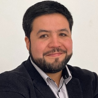 Sergio Guzmán