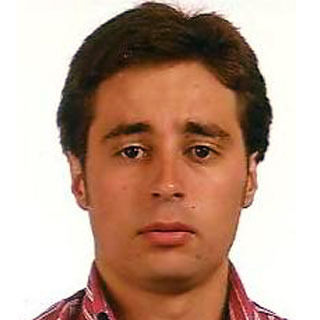Álvaro Lázaro