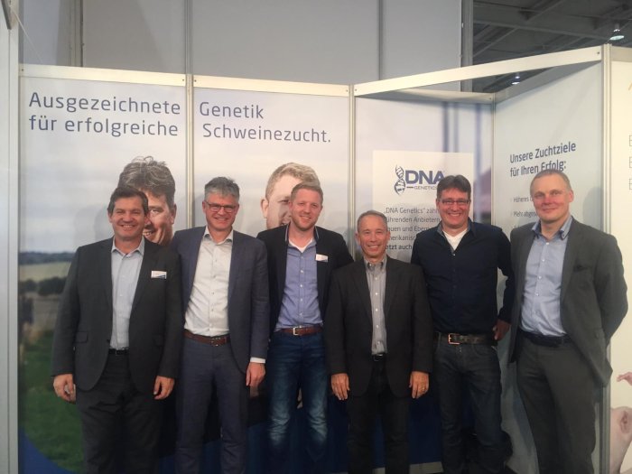de izda a derecha: Galo Navarro (Andrimner-España), Soren Hertel (CEO Andrimner), Thomas Brune (Andrimner Alemania), Brett Bonwell (CEO DNA Genetics), Carsten Tautz (CEO Andrimner Alemania), Aloys Laue (Nutricionista)
