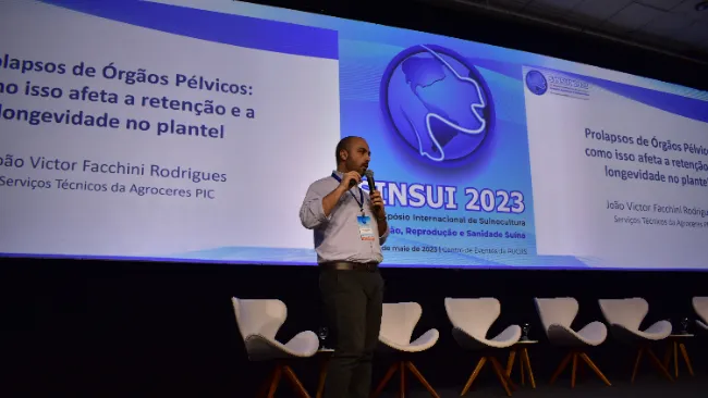 Equipe técnica da Agroceres PIC participa da programação científica do XV SINSUI