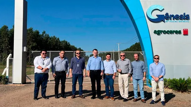 Invest Paraná visita o Núcleo Genético Gênesis