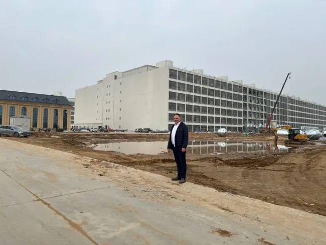 Visiting pig farm in Henan province China. Very impressive to see how ...