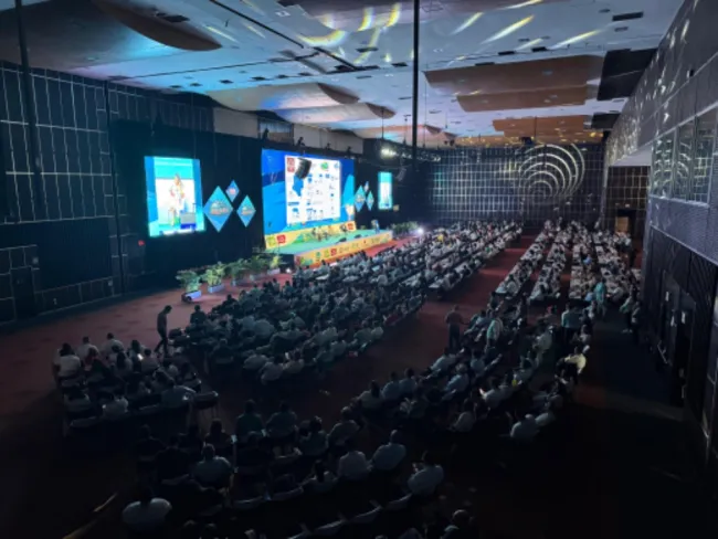 Successful week in Cali (Colombia), attending the 333 Experience LATAM...