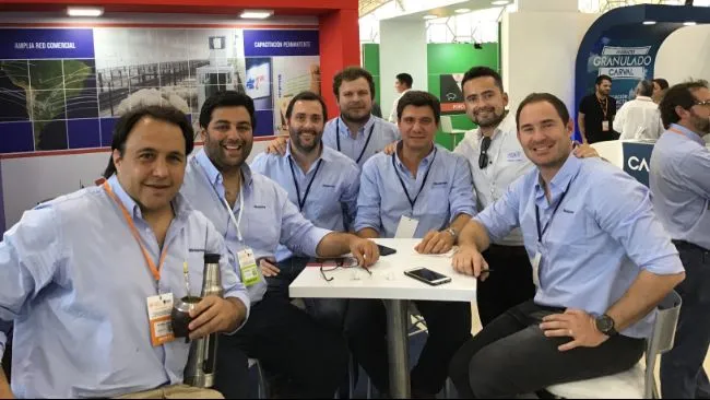 Biofarma llega a la comunidad 3tres3