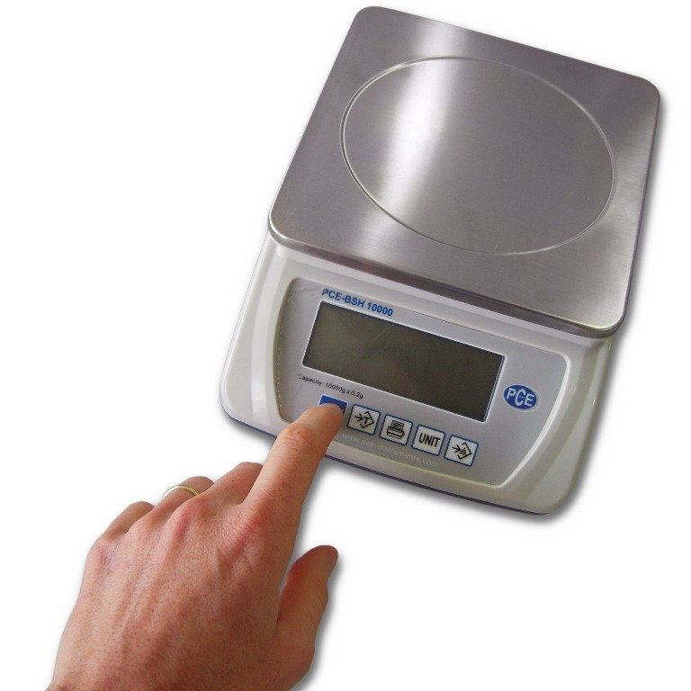 Balanza digital 10.000 g (5) Balanza digital 10.000 g (5)