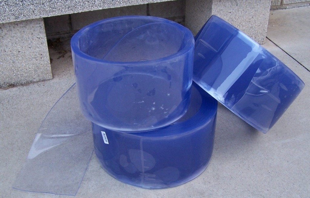 Cortina PVC 200x2 mm rollo de 50 m. Cortina PVC 200x2 mm rollo de 50 m.