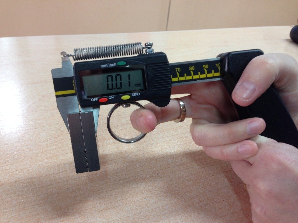 Cutímetro digital pistola Hauptner para tuberculina (3) Cutímetro digital pistola Hauptner para tuberculina (3)