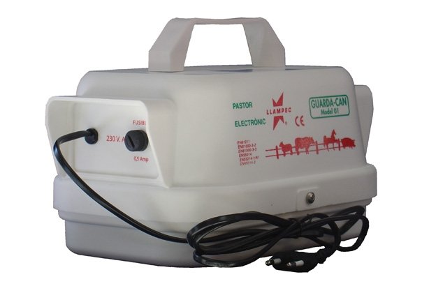 Pastor a red - MODELO 01 “GUARDA CAN” para animales domésticos Pastor a red - MODELO 01 “GUARDA CAN” para animales domésticos