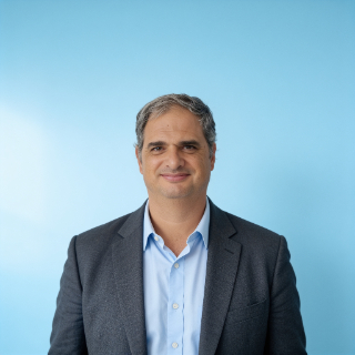 Mateo Gómez R.