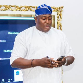 Dr Tolulope OreOluwa Faniyi