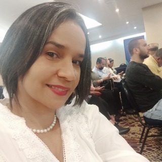 Luzbella Echezuría González